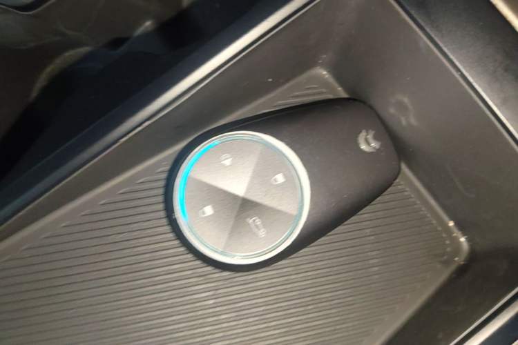 Used Nio ES6 2022 75 kWh Sport Edition Vehicle Key