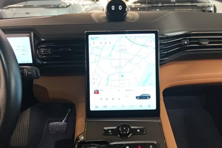Used Nio ES6 2022 100kWh Sport Edition Audio And AC Panel
