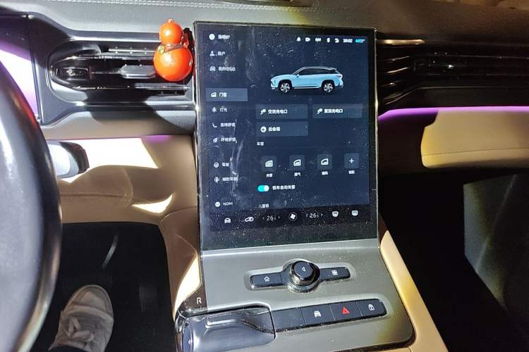 Used Nio ES6 2022 100kWh Sport Edition Audio And AC Panel