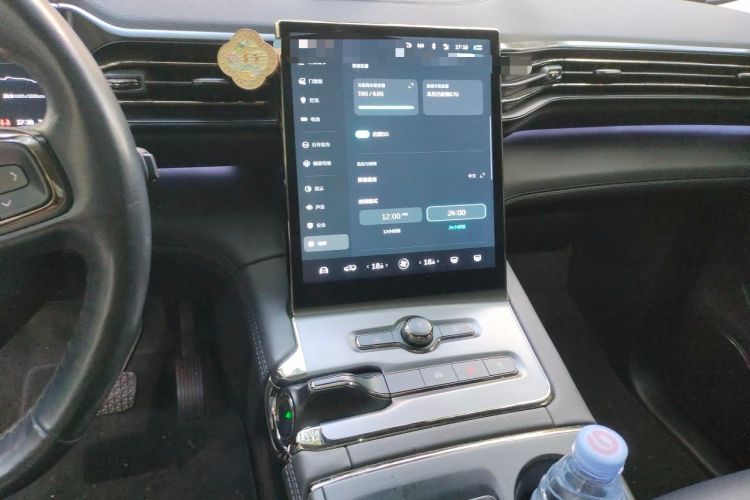 Used Nio ES6 2022 100kWh Sport Edition Audio And AC Panel