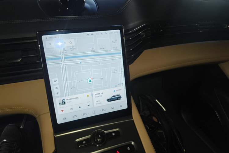 Used Nio ES6 2022 100kWh Performance Version Audio And AC Panel