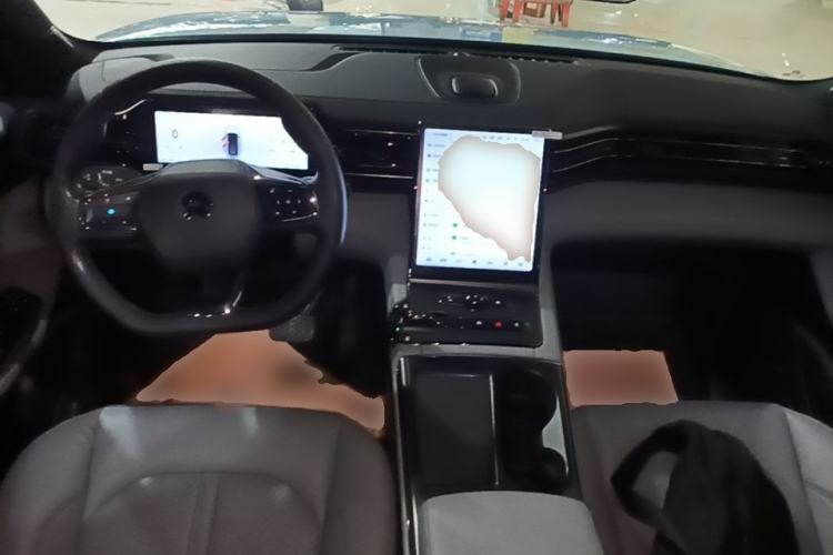 Used Nio ES6 2022 75 kWh Sport Edition Center Console