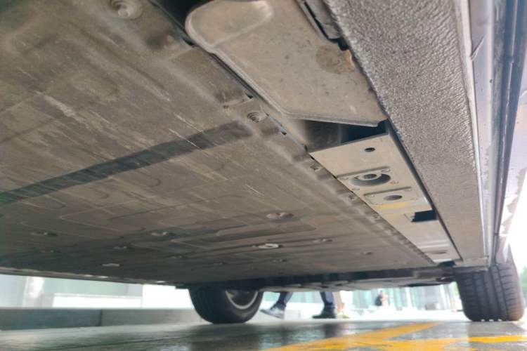 Used Nio ES6 2022 100kWh Performance Version Chassis Front Left