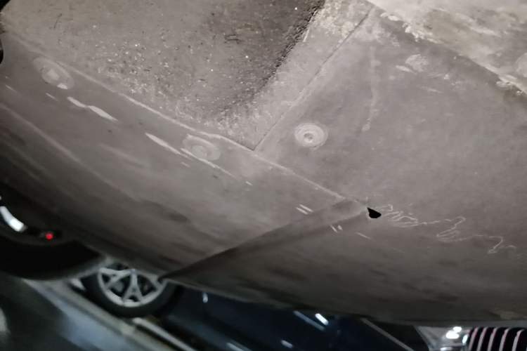 Used Nio ES6 2022 75 kWh Performance Version Chassis Rear Left