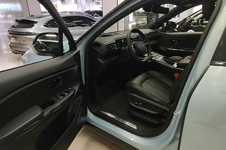 Used Nio ES6 2022 75 kWh Sport Edition Driver Seat