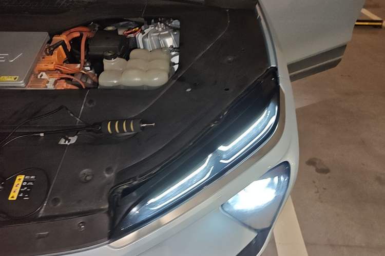 Used Nio ES6 2022 100kWh Sport Edition Engine Bay Left