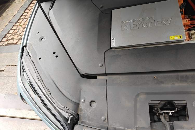 Used Nio ES6 2022 75 kWh Sport Edition Engine Bay Right