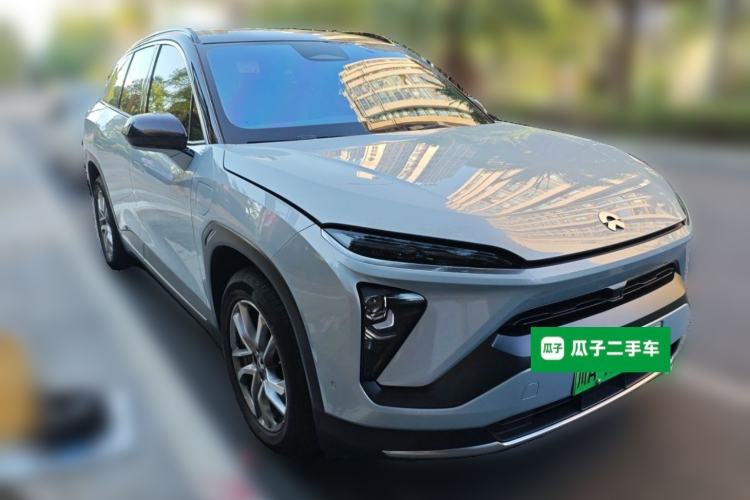 Used Nio ES6 2022 75 kWh Sport Edition Front Right 45 Deg