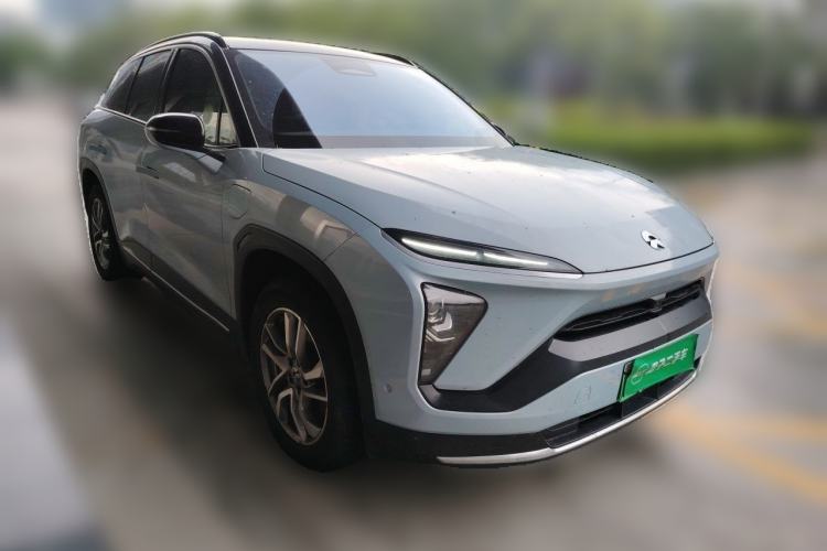 Used Nio ES6 2022 100kWh Performance Version Front Right 45 Deg