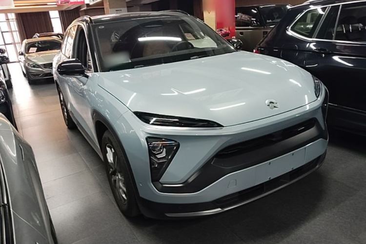 Used Nio ES6 2022 75 kWh Performance Version Front Right 45 Deg