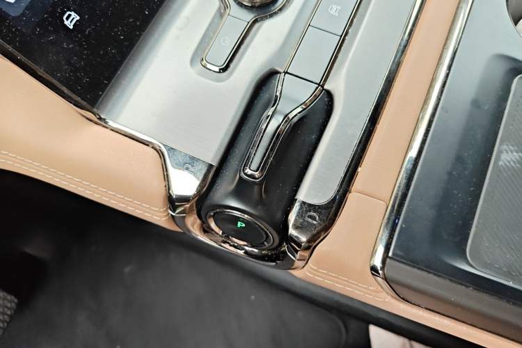 Used Nio ES6 2022 75 kWh Sport Edition Gear Lever