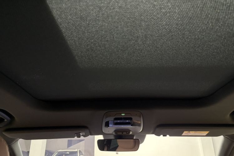 Used Nio ES6 2022 75 kWh Sport Edition Headliner