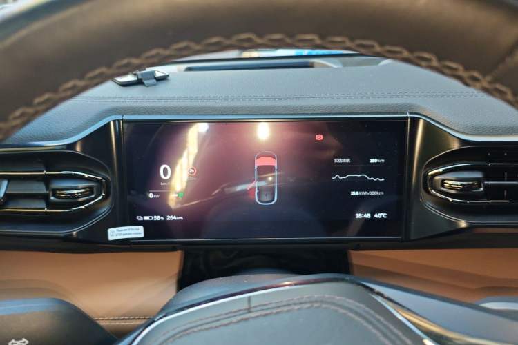 Used Nio ES6 2022 75 kWh Sport Edition Instrument Cluster