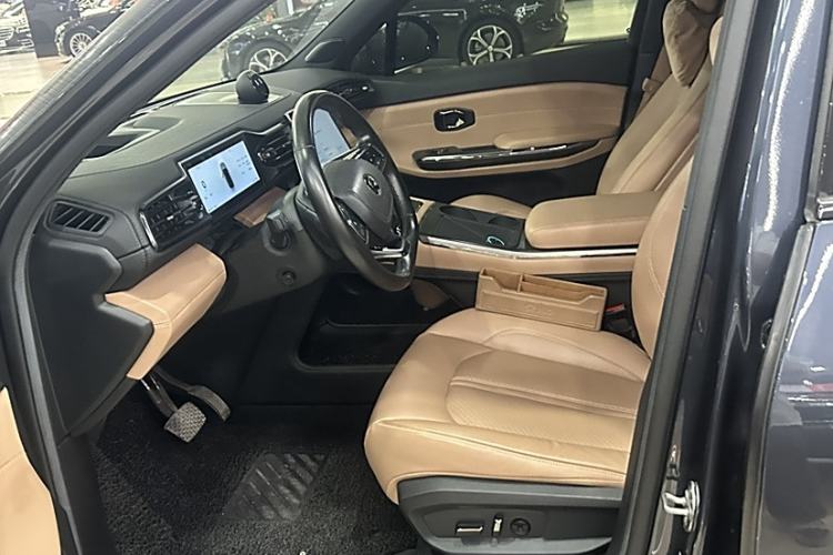 Used Nio ES6 2022 75 kWh Sport Edition Interior 5