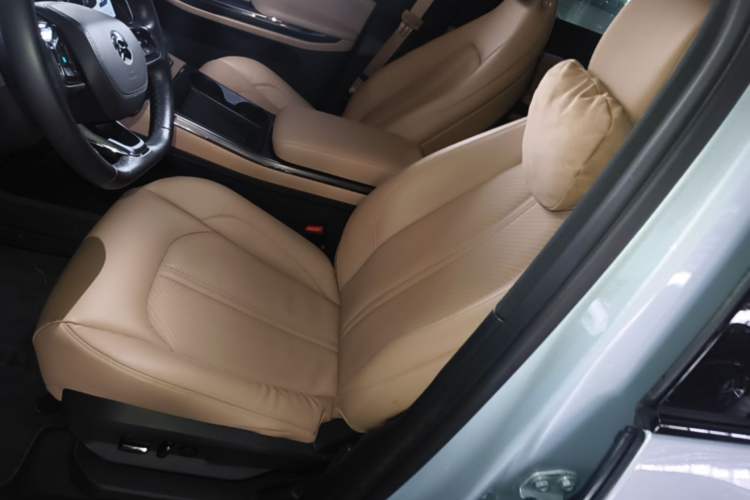Used Nio ES6 2022 100kWh Performance Version Left Front Seat