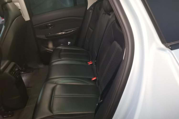 Used Nio ES6 2022 75 kWh Performance Version Left Rear Seat