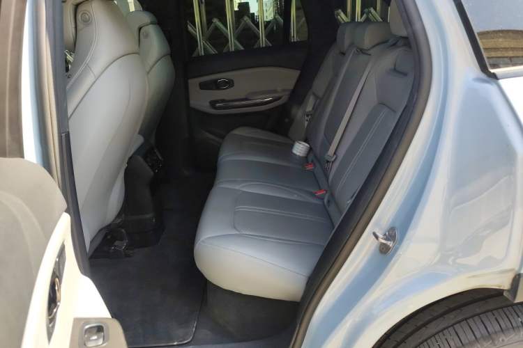 Used Nio ES6 2022 75 kWh Sport Edition Left Rear Seat