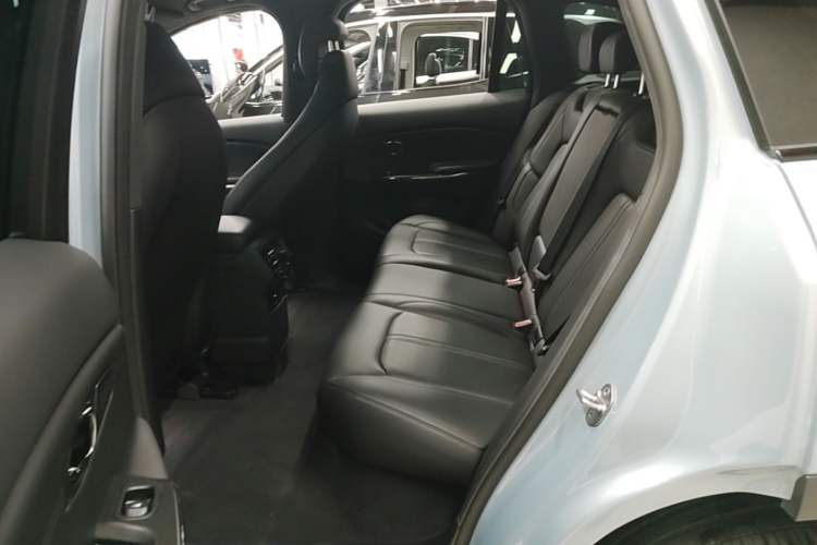 Used Nio ES6 2022 75 kWh Sport Edition Left Rear Seat