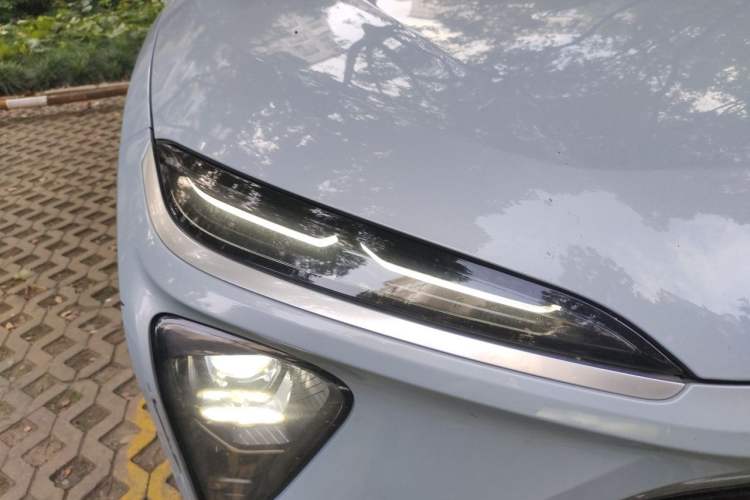 Used Nio ES6 2022 100kWh Sport Edition Right Front Headlight