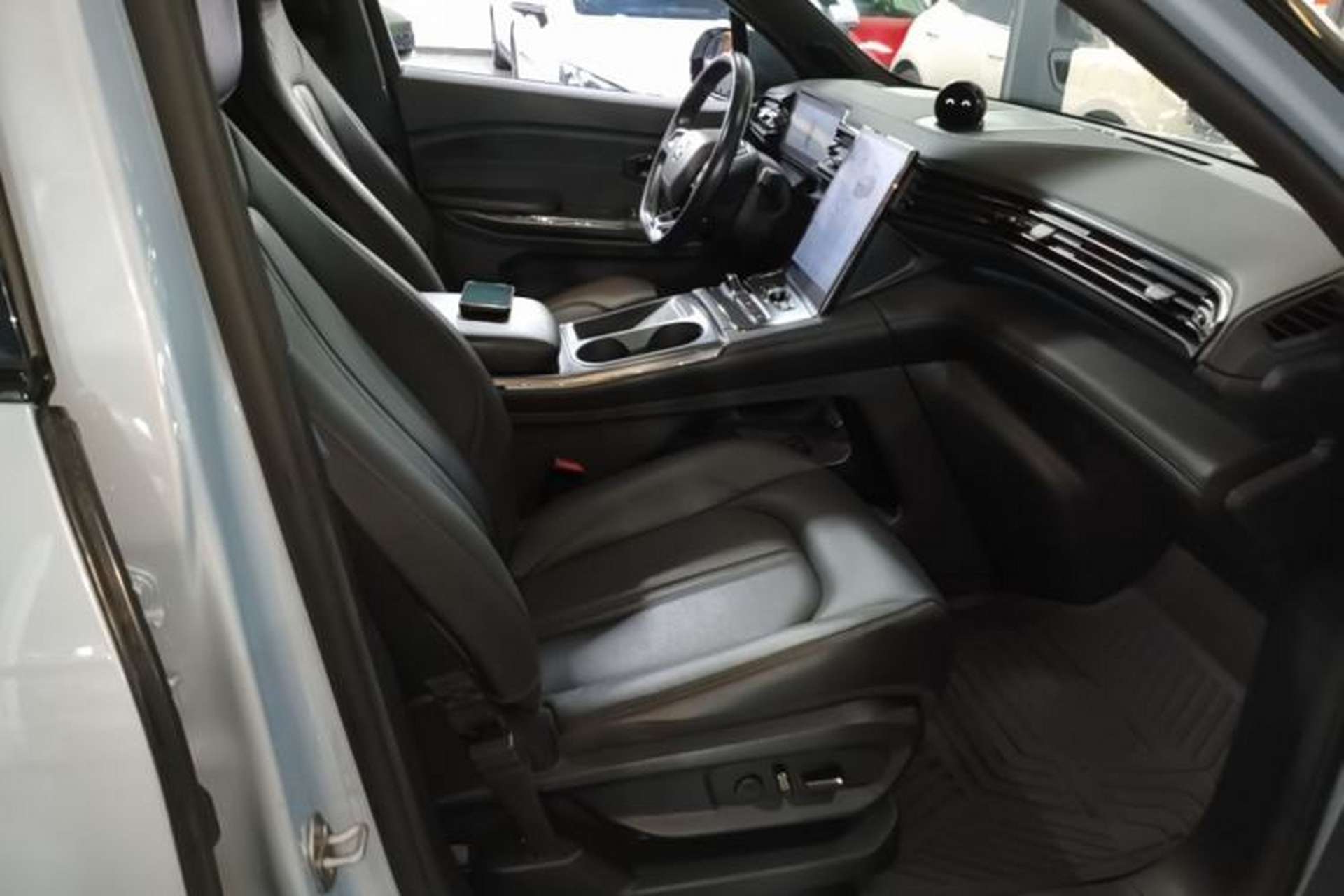 Used Nio ES6 2022 75 kWh Sport Edition Right Front Seat