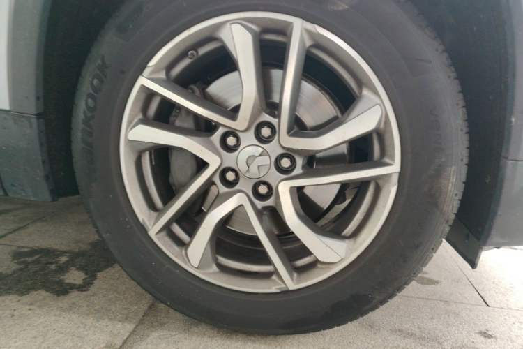 Used Nio ES6 2022 100kWh Performance Version Right Front Wheel Hub