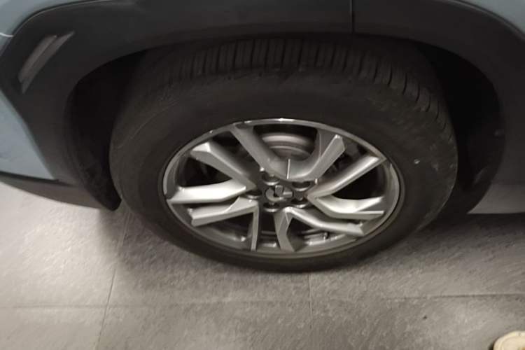 Used Nio ES6 2022 75 kWh Performance Version Right Rear Wheel Hub