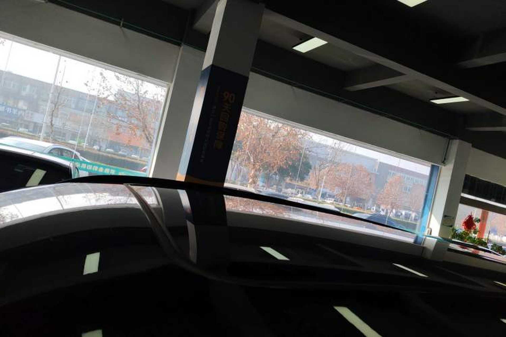 Used Nio ES6 2022 75 kWh Performance Version Roof