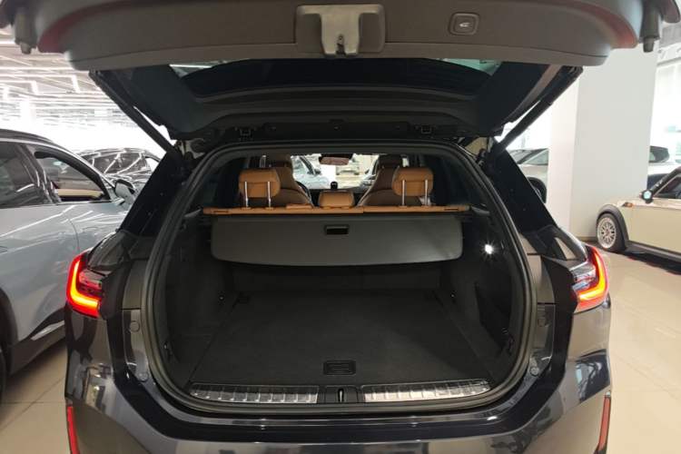 Used Nio ES6 2022 100kWh Sport Edition Trunk