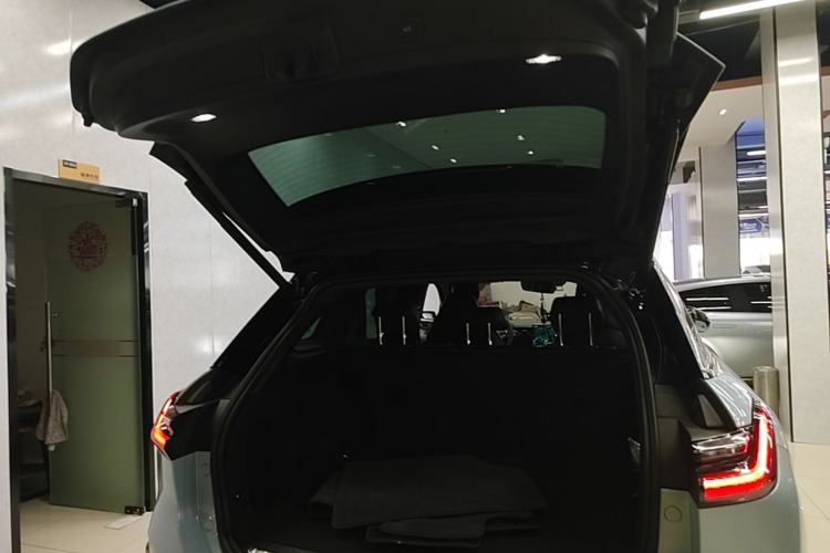 Used Nio ES6 2022 75 kWh Sport Edition Trunk