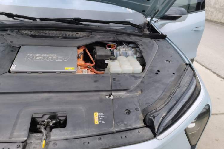 Used Nio ES6 2022 75 kWh Sport Edition Engine Bay Left