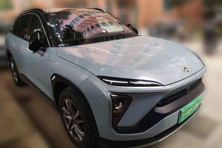 Used Nio ES6 2022 75 kWh Sport Edition Front Right 45 Deg