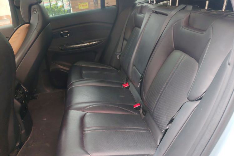 Used Nio ES6 2022 75 kWh Sport Edition Left Rear Seat