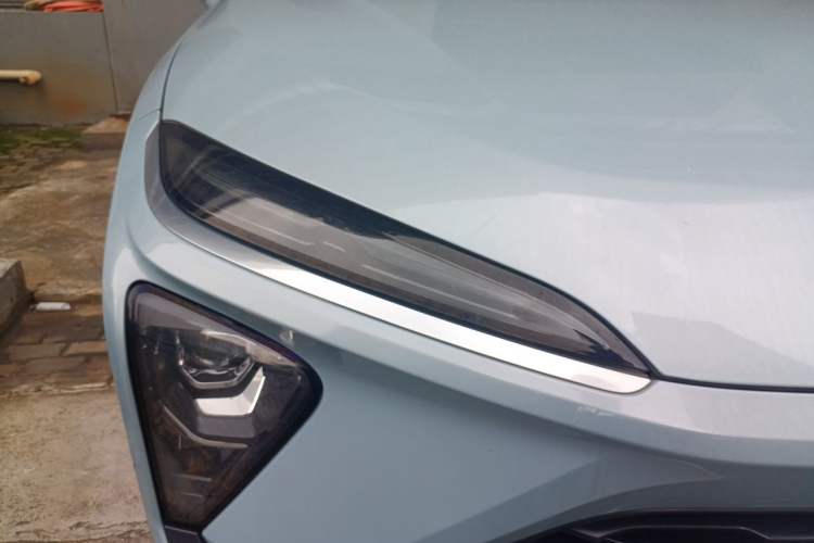 Used Nio ES6 2022 75 kWh Sport Edition Right Front Headlight