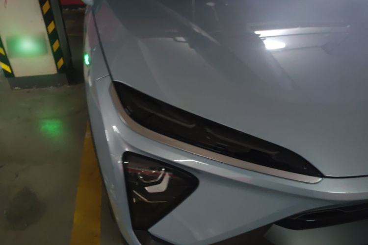Used Nio ES6 2022 75 kWh Performance Version Right Front Headlight