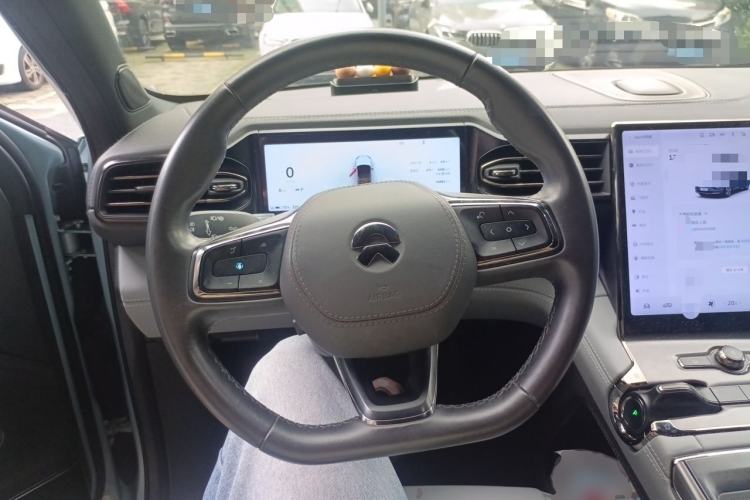 Used Nio ES6 2022 75 kWh Sport Edition Steering Wheel