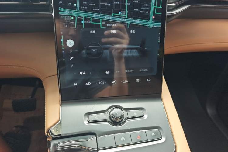 Used Nio ES6 2022 100kWh Performance Version Audio And AC Panel
