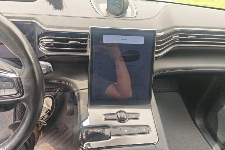 Used Nio ES6 2022 100kWh Performance Version Audio And AC Panel