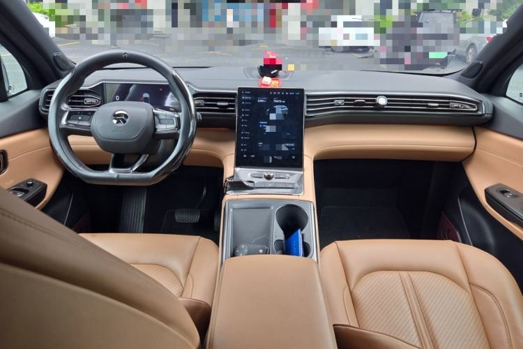 Used Nio ES6 2022 75 kWh Sport Edition Center Console