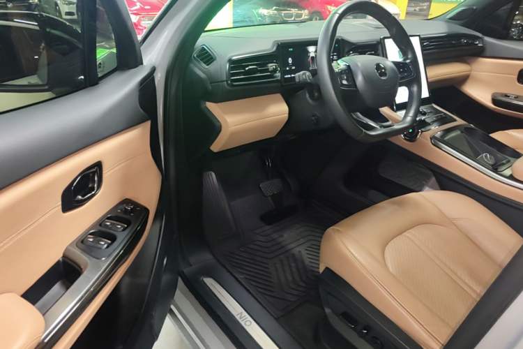 Used Nio ES6 2022 75 kWh Sport Edition Driver Seat