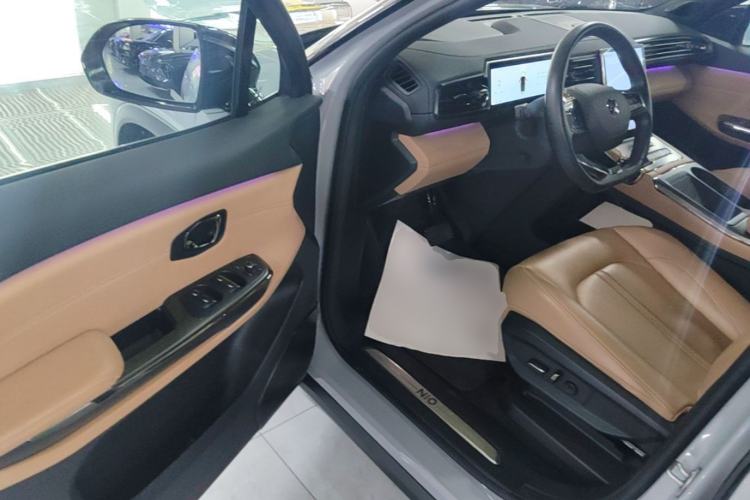 Used Nio ES6 2022 75 kWh Sport Edition Driver Seat