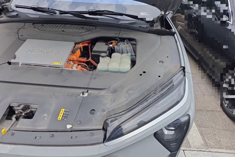 Used Nio ES6 2022 75 kWh Sport Edition Engine Bay Left