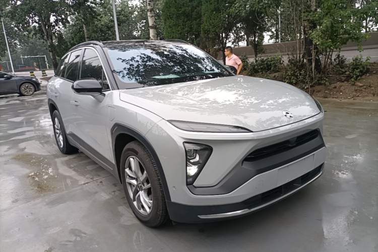Used Nio ES6 2022 75 kWh Sport Edition Exterior 1