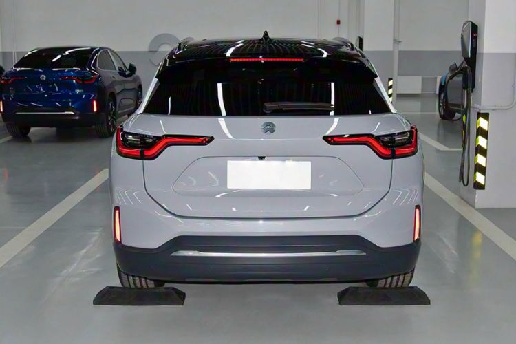 Used Nio ES6 2022 75 kWh Sport Edition Exterior 4