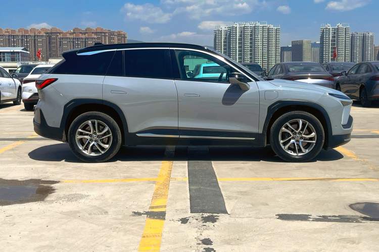 Used Nio ES6 2022 75 kWh Sport Edition Exterior 4