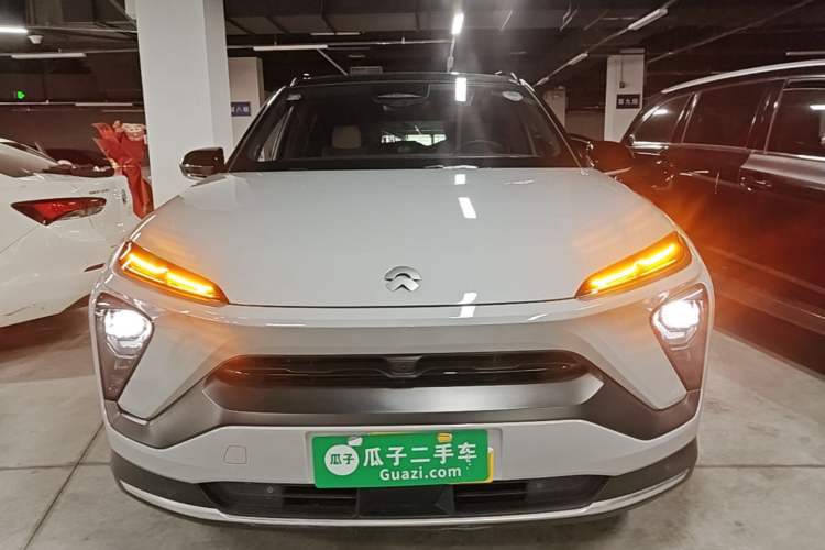 Used Nio ES6 2022 75 kWh Performance Version Front