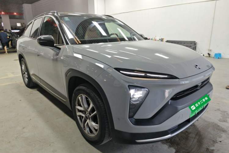Used Nio ES6 2022 75 kWh Performance Version Front Right 45 Deg
