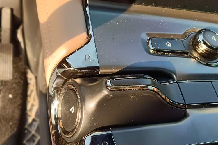 Used Nio ES6 2022 75 kWh Sport Edition Gear Lever