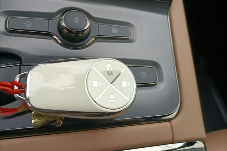 Used Nio ES6 2022 75 kWh Sport Edition Interior 1