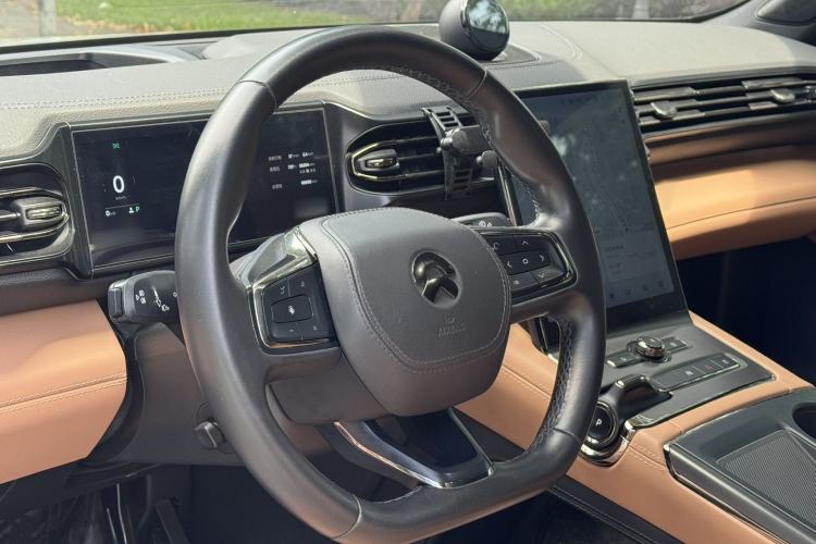 Used Nio ES6 2022 75 kWh Performance Version Interior 2