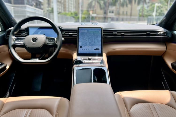Used Nio ES6 2022 75 kWh Sport Edition Interior 3